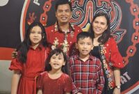 Ronal Sihotang dan Keluarga. (Foto: Ist)