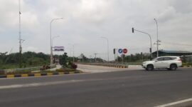 Pintu Tol Kuala Tanjung-Indrapura. (Foto: Ist)
