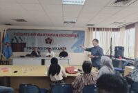 Ketua PWI DKI Jakarta Rapat dengan seluruh pengurusdi Markas PWI Jaya, Gedung Prasada Sasana Karya lantai 9