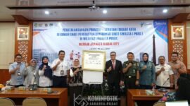 Wali Kota Administrasi Jakarta Pusat Dhany Sukma secara langsung membuka kegiatan ini dengan dilaksanakannya penandatanganan Komitmen Bersama dalam Rangka Penatalaksanaan Promosi Kesehatan Tingkat Kota.
