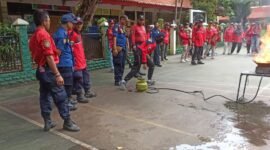 FotoRelawan Pemadam Kebakaran (Redkar) Kelurahan Duri Utara RW 07