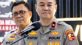 Brigjend Trunoyudo Mari datang ke acara Pesta Rakyat dalam rangka HUT ke-78 Bhayangkara di Lapangan Monas pukul 14.00 hingga 22.00 WIB. Acara ini gratis, makanan dan minuman yang disediakan oleh 150 UMKM juga gratis