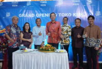 Peresmian Toko Ken, Distributor YKK AP Indonesia untuk Kusen Aluminium di Serpong, Sabtu (13/7/2024). (Foto: okjakarta)