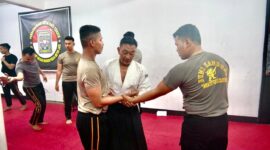 Satuan Brimob Polda Metro Jaya menggelar latihan beladiri Aikido di Di Dojo Soparmanik Satuan Brimob Polda Metro Jaya