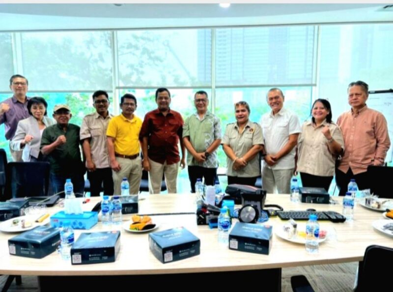 Pertemuan itu berlangsung di Parc Place Tower D, SCBD, Jakarta, Jumat