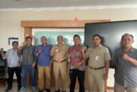 Foto Pokja PWI Walikota Jakpus bersama Kepala Suku Badan Aset Jakarta Pusat