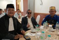 Foto:
Erman Umar (tengah) bersama pengurus DPP KAI (dok Humas)