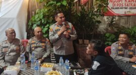 Foto: Kapolsek Tambora M. Kukuh Islami memberikan pemaparan mengenai rawan tauran di setiap wilayah 