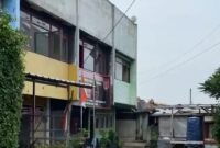 Foto: Tiga unit ruko milik Ius di Jalan Ir. H. Juanda, RT 005/001, No. 81 Kel. Duren Jaya, Bekasi Timur, Bekasi, Plaza Bekasi Jaya, diduduki sejumlah oknum anggota ormas GIBAS berbuntut ke polisi.