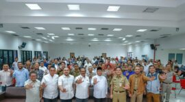 Halalbihalal dihadiri oleh Ketua Komisi E DPRD DKI Jakarta, Muhammad Thamrin, Kepala Dinas Pemuda dan Olahraga (Kadispora), Andri Yansyah, Sekretaris Dinas Pemuda dan Olahraga DKI Jakarta, Hendra Eka Permana bersama jajarannya, Ketua Dewan Pembina KONI DKI Jakarta, Prasetyo Edi Marsudi, Ketua Umum KONI DKI Jakarta, Hidayat Humaid, para Ketua Umum Pengprov Cabor dan Ketua KONI Kota DKI Jakarta.