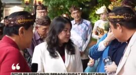 Wakil Ketua DPRD DKI Jakarta Imah Mahdia serta anggota DPRD DKI Jakarta di sambut oleh Jenderal TNI (Purn) AM Hendropriyono
