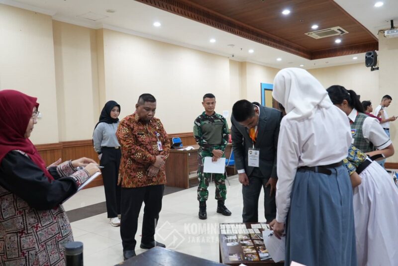 Kepala Suku Badan Kesatuan Bangsa dan Politik (Kasuban Kesbangpol) Rachmat Hidayat Dari 98 calon akan diambil 44 paskibraka