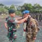 Foto: Danyonkes 2 Kostrad Letnan Kolonel Ckm dr. Ucok Harianto G U., Sp. Rad., R.I (K)., memimpin penyambutan kepulangan prajuritnya yang tergabung dalam satgas Yonmek TNI Konga XXIII-R UNIFIL