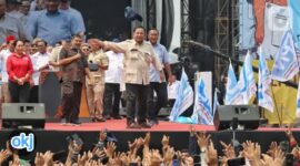 Foto: Presiden RI Prabowo Subianto di Tengah Masa Demo Hari Buruh