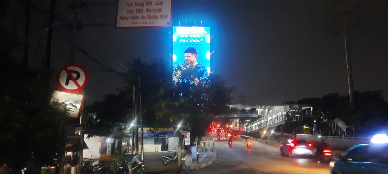 Foto: Tantangan Penegakan Hukum, Iklan Ilegal di Jakbar dan Dugaan Korupsi di Balik Pembiaran