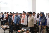 Foto: Walikota Administrasi Jakarta Pusat Arifin mendampingi Gubernur DKI Jakarta Pramono Anung