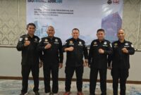 Caption: Karyadi, Drs. Adi Kuntoro, Kombes Pol. Hadianur, AKBP Hendrik dan AKBP Hadi Susanto