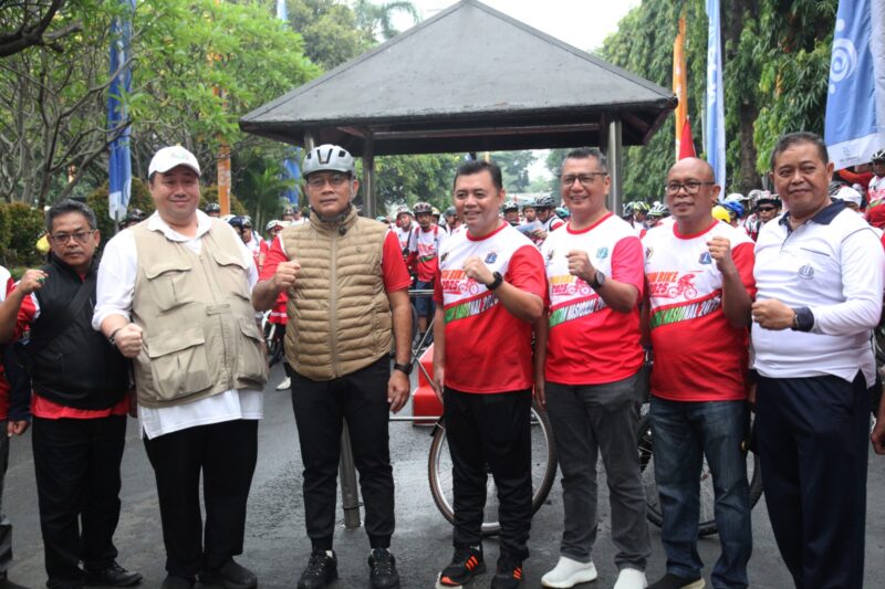 Drs. Arifin Wali Kota Jakarta Pusat, Eric Wakil Wali Kota Jakpus Jakarta Pusat, Denny Ramdany, Kesit B Handoyo, Ginting, Kaarmada Rl