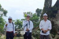 Foto: Asosiasi APALI Mitra Kemenkes RI. (Tengah-Suhu Haryanto Ketum APALI, Kanan-Ricky Suharlim Waketum APALI, Kiri-Ki Narto Sekjen APALI).  (Dok-APALI).
