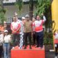 Drs.Arifin Wali Kota Jakpus melepas 1.250 peserta Fun Bike Siwo PWI Jaya 2025