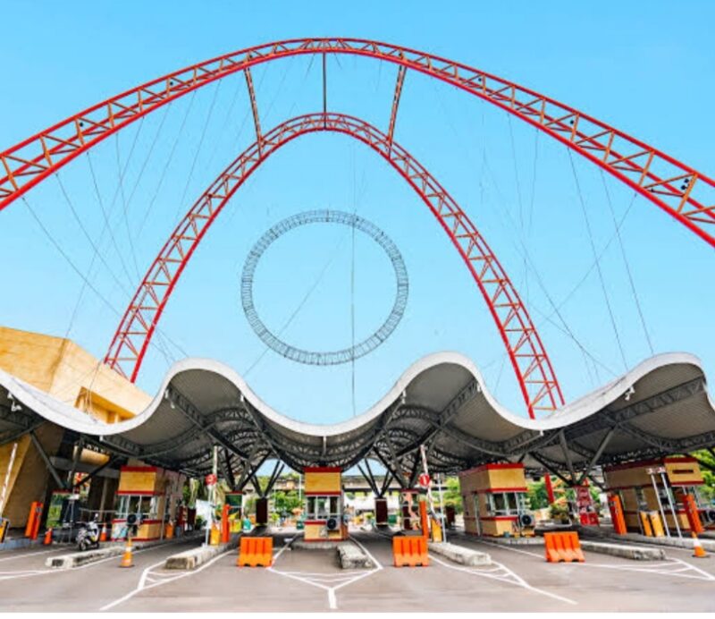 Gerbang utama pintu Ancol