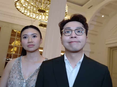 Foto: dr. Richard Lee bersama Istri Reni Effendi. (Dok/Fhm/Okj).