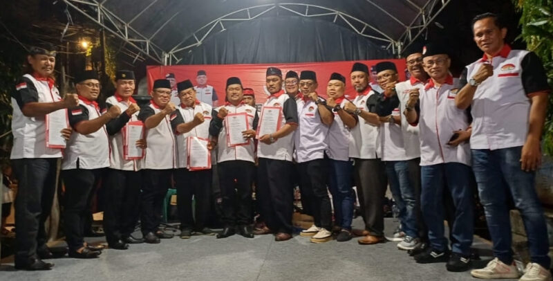 7 SK Diserahkan, FORKKABI Tegaskan Komitmen Bangun Kebon Jeruk Bersama Warga Betawi