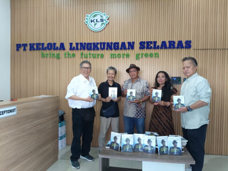 Jejak Hidup Oland Sibarani Diabadikan dalam Buku: Perjalanan Lika-liku Sang Pejuang