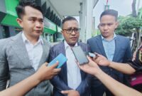 Foto: Tim Kuasa Hukum Tergugat - Chandra Goba, Dolan Alwindo Colling, dan Putrawan Duha. (Dok/Fhm/Okj)