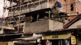 Bangunan bermasalah di Jalan Rawa Selatan IV, RT 017 RW 03,