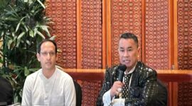 Foto: Eks Mendikbudristek Nadiem Makarim bersama kuasa hukumnya Hotman Paris Hutapea, selasa (10/6/2025) (Dok-Istimewa)