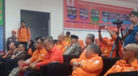 Foto: Ketua Umum Gerakan Rakyat, Syahrin Hamid bersama Jajaran. (Dok/Fhm/Okj)