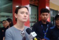 Foto: Kimberley Ryder saat wawancara di Polres Metro Jakarta Selatan. (Dok/Fhm/Okj)