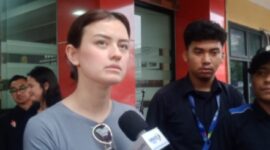 Foto: Kimberley Ryder saat wawancara di Polres Metro Jakarta Selatan. (Dok/Fhm/Okj)