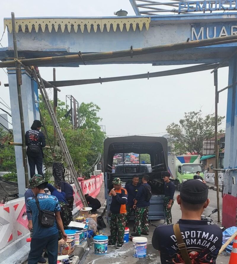 Muara Angke Jadi Pusat Aksi Maritim: Bersih Pantai dan Bioflok untuk Masa Depan Nelayan