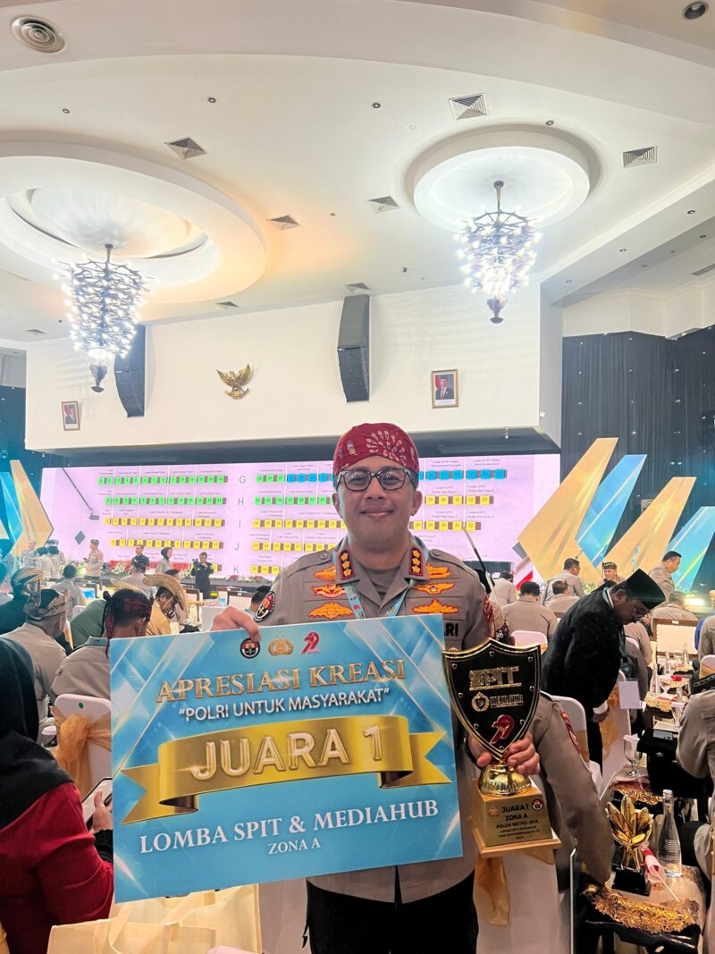 Kapolri Apresiasi Kinerja Humas Polda Metro Jaya di Awarding Day 2025


