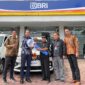 BRI Jelambar Hadiahkan Mobil Ertiga kepada Nasabah Setia Lewat Undian PHS
