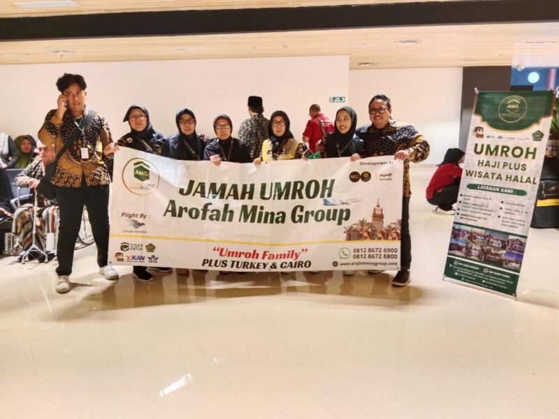 Arofah Mina Travelindo Berangkatkan Umroh Private Plus Turki-Kairo untuk Jamaah Setia
