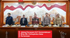 Forum Komunikasi Pimpinan Kota (Forkopimko) mengadakan pertemuan dengan UKPD dan mitra kerja Pemerintah Kota (Pemkot) Administrasi Jakarta Pusat
