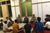 Polsek Tambora Bina 10 Remaja Terlibat Tawuran Lewat Program Pesantren Kilat