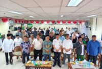 Foto: Ketua PWI Provinsi DKI Jakarta Kesit Budi Handoyo, Sekretaris PWi Provinsi DKI Jakarta Arman Suparman, Ketua PWI pokja Jakarta Pusat Helmi AR, Ketua PWI Pokja Polres Jakarta Barat Faisal, Wakil Ketua II bidang Kerjasama dan Kemitraan PWI Pusat Kadira.