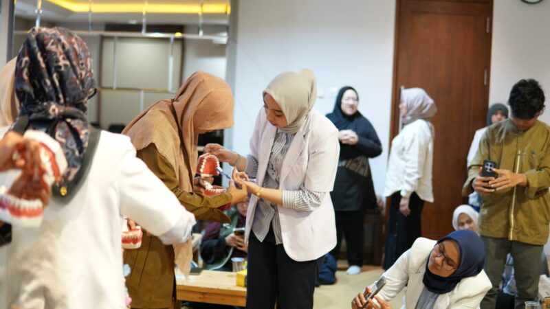 Ponpes Minhaajurrosyidiin Jadi Lokasi Edukasi Kesehatan Gigi Nasional 2025.