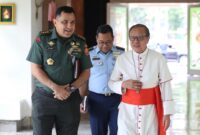 Foto: Menteri Pertahanan bersama jajaran TNI menerima kunjungan Uskup Agung Jakarta Kardinal Ignatius Suharyo.