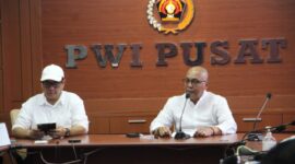 Foto: Akhmad Munir
Ketua Umum, Zulmansyah Sekedang
Sekretaris Jenderal