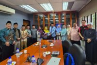 Foto: Delegasi Universitas Islam Jakarta (UIJ) bersama jajaran akademisi Universiti Kebangsaan Malaysia (UKM) berpose usai melaksanakan diskusi kerja sama strategis di bidang akademik, penelitian, publikasi, serta mobilitas internasional. 