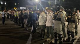 Foto: Apel kesiapan dipimpin langsung oleh AKBP Anggara Sahadewa Wiritanaya, S.H., M.Si., Penyidik Madya 4 Ditresnarkoba PMJ, dengan didampingi Kompol Sukarman, S.H., Kanit 5 Bagwasidik Ditreskrimum PMJ, sebagai Wapamenwas. (Dok-PMJ)