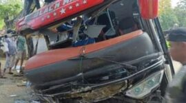 Foto: Penampakan Bus yang Kecelakaan saat Membawa Rombongan Karyawan RSBS Jember di Lereng Gunung Bromo, Kecamatan Sukapura, Kabupaten Probolinggo, Jawa Timur, Minggu (14/9/2025). (Dok-Istimewa)