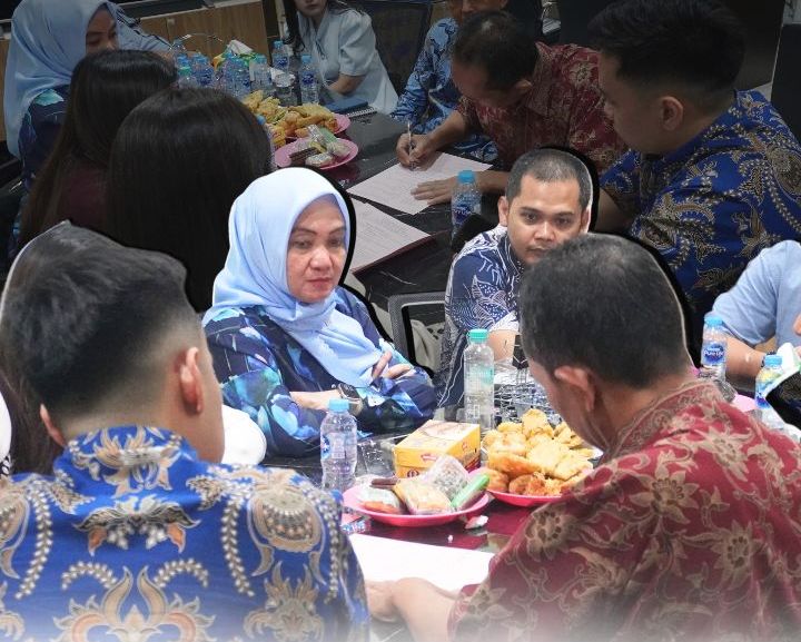 Foto: Penyerahan Tanggung Jawab Tersangka dan Barang Bukti (Tahap II) Terkait Tindak Pidana Korupsi Atas Nama Korporasi PT. AI, Jumat (19/9/2025). (Dok-Istimewa)