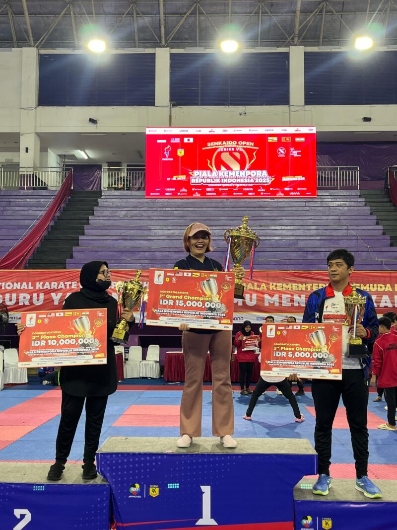 Foto: Forki Depok Raih Juara Umum Piala Kemenpora 2025