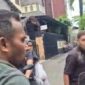 Foto: Insiden kekerasan terhadap jurnalis kembali mencuat. Dua wartawan, yakni Miftahul Munir dari Harian Warta Kota dan portal Wartakotalive.com, serta Rizki Fahluvi dari stasiun televisi MNCTV, diduga menjadi korban penganiayaan oleh seorang oknum pegawai Satuan Pelayanan Pemenuhan Gizi (SPPG) Gedong 2 di Jakarta Timur, Selasa (30/9/2025) siang. (Dok-Istimewa)